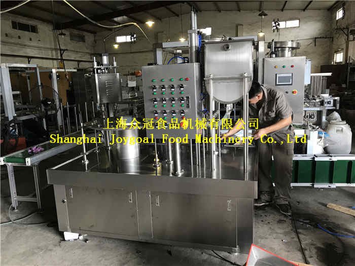 2018-7-13,ZLD-B Semi-Automatic Stand-up pouch filling and cap-screwing machine